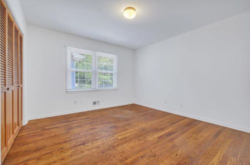 5640 Ml Trce Dr, Atlanta GA 30338-2751 exterior