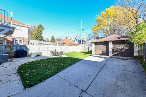 2938 70, Milwaukee WI 53210-1226 exterior