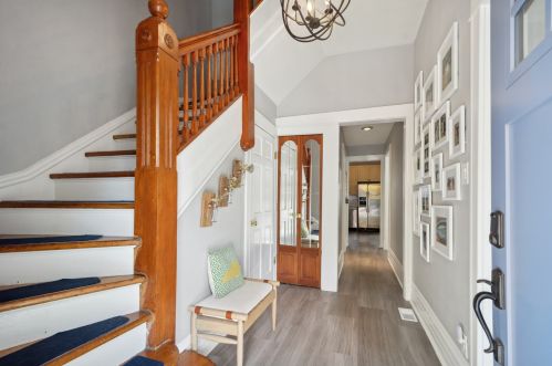 1338 Grace St, Chicago IL  60613-2825 exterior