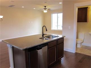 7710 Easy Wind Dr, Austin TX  78757 exterior