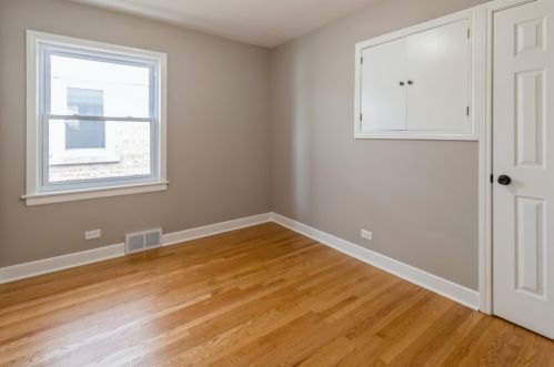 6539 Neva Ave, Chicago IL  60631-1677 exterior