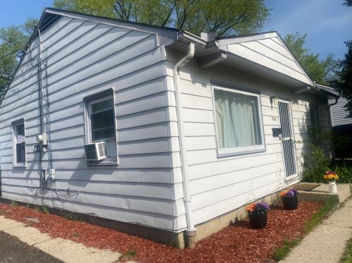 5321 50th St, Milwaukee, WI 53218-3408