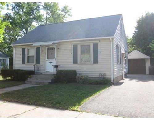 67 Grandview St, Springfield, MA 01118-1108
