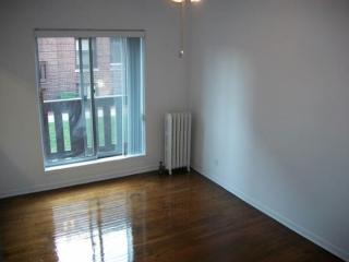 3022 Halsted St, Chicago IL  60657-5805 exterior