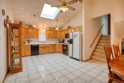 5816 Meade Ave, Chicago, IL 60638-3542