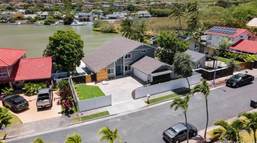 6847 Niumalu Loop, Honolulu HI 96825-1642 exterior