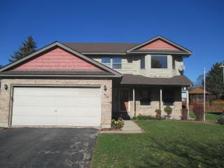 430 Meadow Ave, Bull Valley, IL 60098-2459