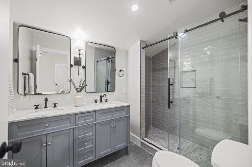 1353 Longfellow St, Washington DC  20011-7839 exterior