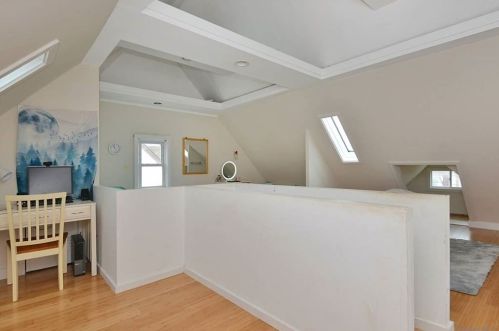 91 Amherst Rd, Valley Stream NY 11581-3314 exterior