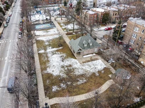 2723 Kimball Ave, Chicago IL 60647-1222 exterior