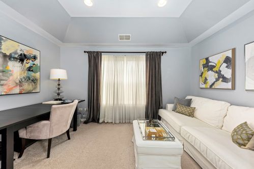 2715 Frst Crk Ln, Naperville IL 60565-3570 exterior