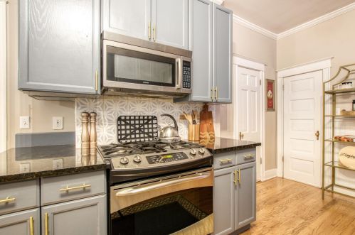 564 Madison Ave, Grand Rapids MI 49503-5314 exterior