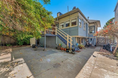 1917 Oregon St, Berkeley CA 94705-1114 exterior