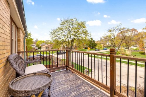 3420 Dousman St, Milwaukee WI 53212-1736 exterior