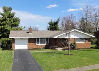 2402 Heather Way, Lexington, KY 40503-2613