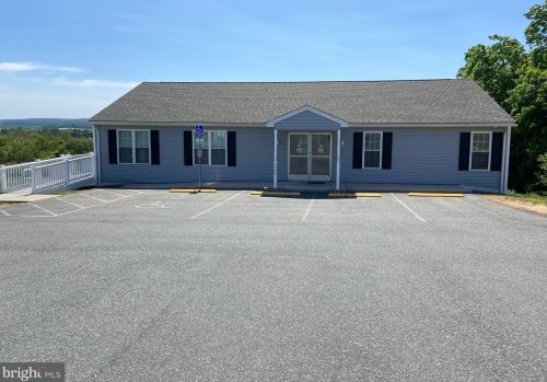 1546 Glasgow St, Pottstown PA 19464-9417 exterior