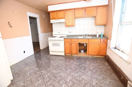 2240 Mason Ave, Chicago IL 60630-1912 exterior