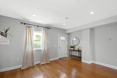 5416 Camelia St, Pittsburgh PA  15201-2211 exterior