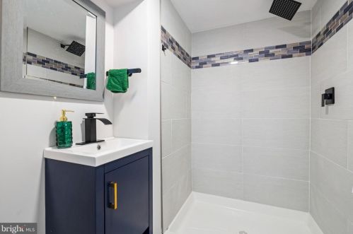 3437 24th St, Washington DC 20020-1901 exterior