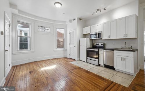 922 49th St, Philadelphia PA  19143-3404 exterior