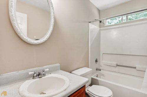 135 Kimberly Crk Pl, Atlanta GA 30349-8437 exterior