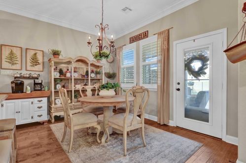 8702 Malardcrest Dr, Humble TX 77346-8106 exterior