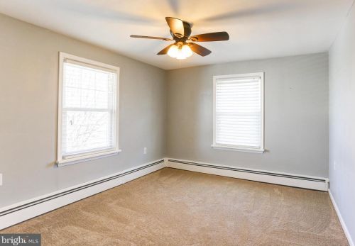 603 High St, Hummelstown PA 17036-1907 exterior