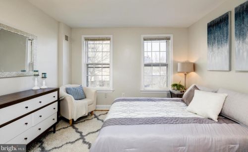 815 25th St, Washington DC 20037-2214 exterior