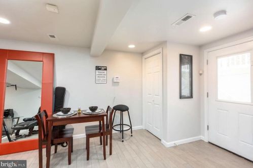 716 Shepherd St, Washington DC  20011-7924 exterior