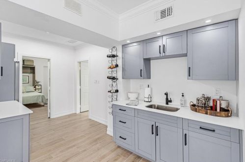 2917 Poplar St, Naples FL exterior