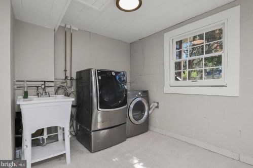 113 Monument St, Rockville MD 20850-2836 exterior