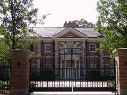 48 Sargent St, Newton, MA 02458-2323