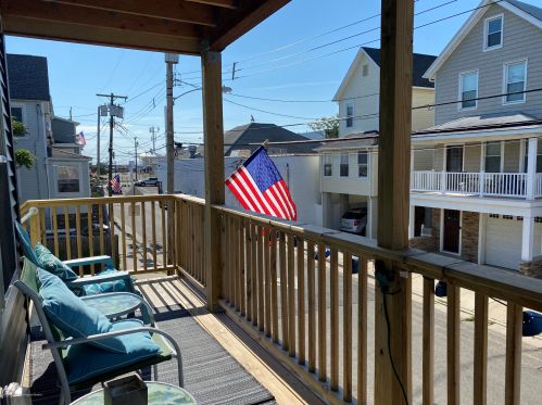 9 Beach St, Locust NJ  07760-2209 exterior