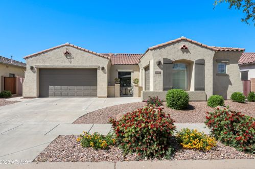 648 La Costa Dr, Chandler, AZ 85249-6942