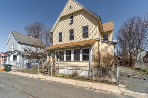 25 Greene Pl, Springfield, MA 01109-4305