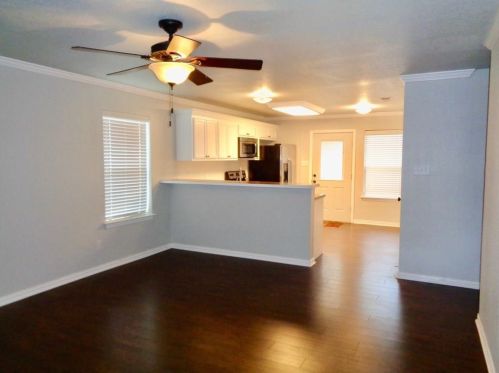 311 Bond St, Denison TX  75020-2401 exterior