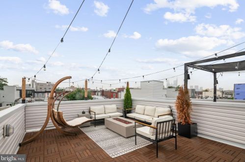 1313 29 St, Philadelphia PA 19121-4503 exterior