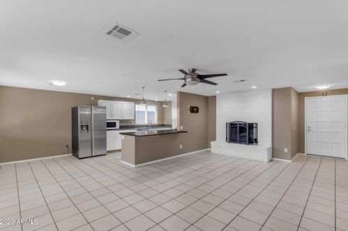 1403 Palomino Dr, Chandler AZ 85224-1639 exterior