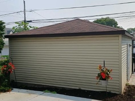 9329 Forest Ave, Chicago IL  60619-7309 exterior