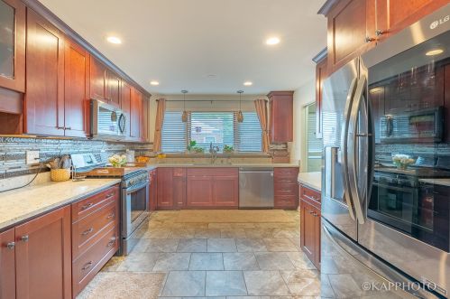 6067 Caldwell Ave, Chicago IL  60646-4835 exterior