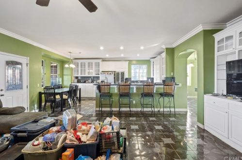 24660 Spg St, Perris CA 92570-8273 exterior