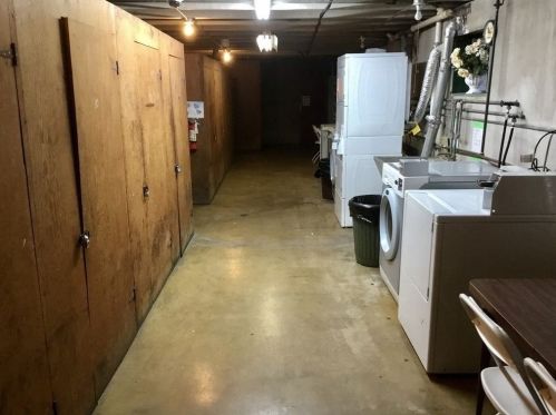 4730 Kenneth Ave, Chicago IL  60630-4069 exterior