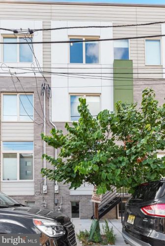 2629 Belgrade St, Philadelphia PA 19125-3821 exterior