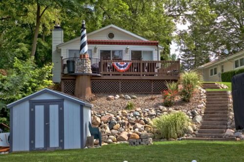 134 High Banks Dr, Quincy, MI 49082