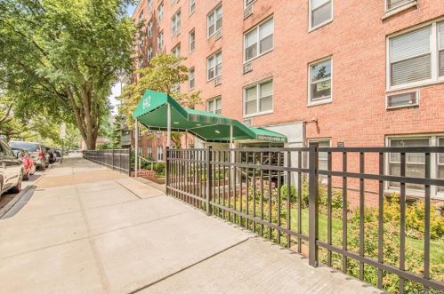 642 Locust St, Mount Vernon NY 10552-2644 exterior