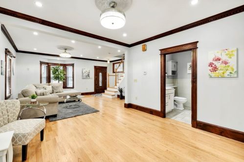 78 Hbr Vw St, Boston MA exterior