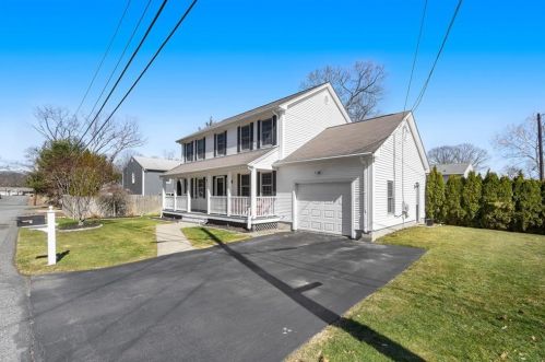15 Joslin St, Providence, RI 02909-2501