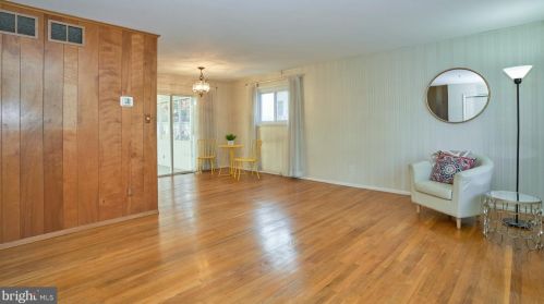 5512 Forrestal Ave, Alexandria, VA 22311-1523