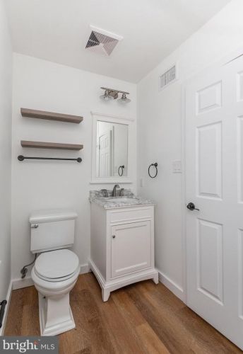 1515 Mckean St, Philadelphia PA  19145-3033 exterior