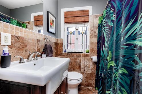 4571 Wabash Ave, Saint Louis MO 63109-1967 exterior